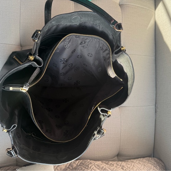 Tory Burch- Authentic - Picture 5 of 5